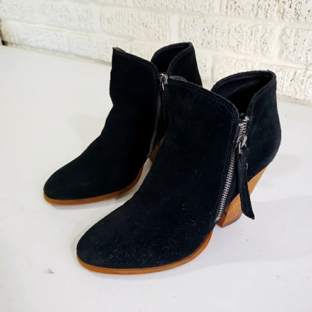 Dolce Vita Sibil Suede Ankle Bootie - Picture 1 of 8